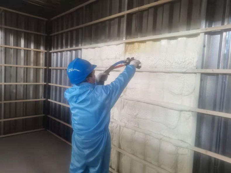 方艙保溫噴涂